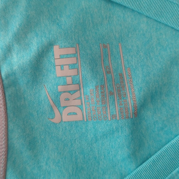 NIKE Teal Blue Dri Fit V Neck Standard Fit Activewear T Shirt Womens XS - Picture 3 of 3